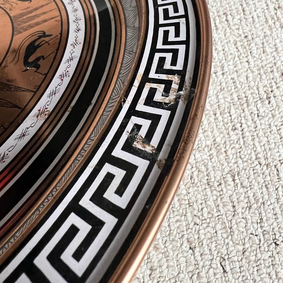 🟤Large, round serving platter with design/pattern, preowned🟤 - Picture 6 of 9